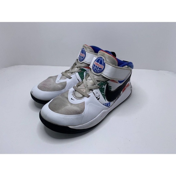 Nike Other - Nike Team Hustle D 9 (PS) CW5816 100 Little Kids Basketball Sneaker Shoe Size 3Y